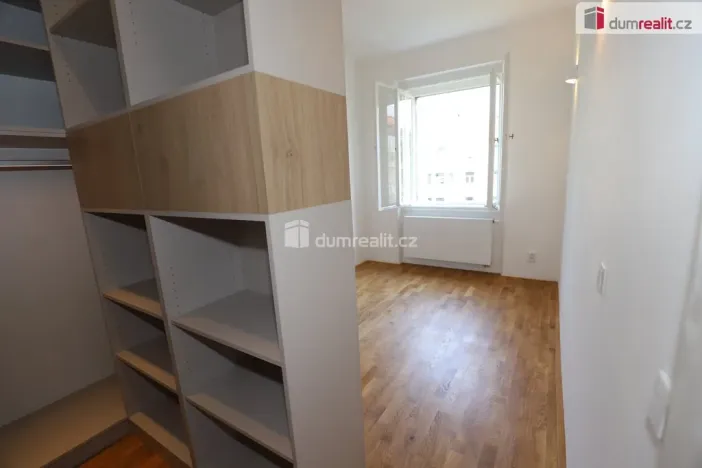 Pronájem bytu 2+kk, Praha - Podolí, Vodárenská, 57 m2