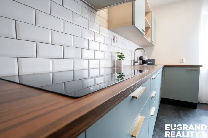 Prodej bytu 4+1, Černošice, Komenského, 97 m2