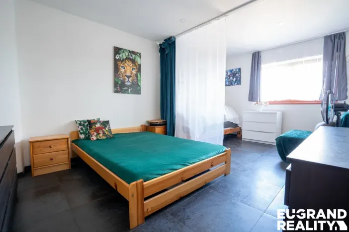 Prodej bytu 4+1, Černošice, Komenského, 97 m2