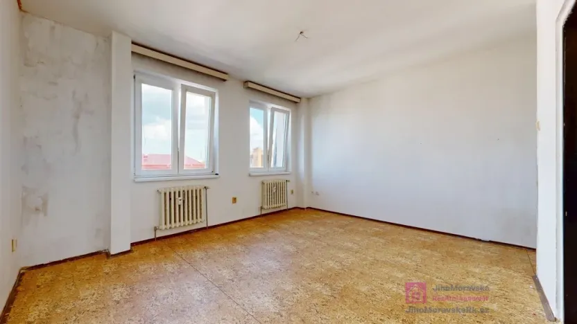 Prodej bytu 1+kk, Břeclav - Poštorná, Nádražní, 32 m2