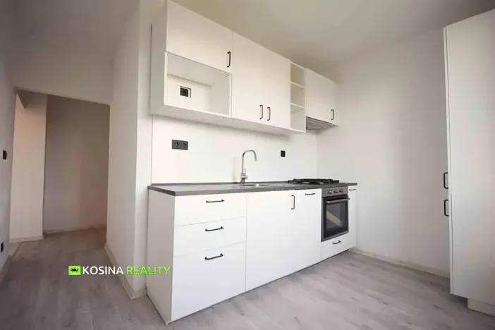 Prodej bytu 2+1, Sokolov, Heyrovského, 53 m2