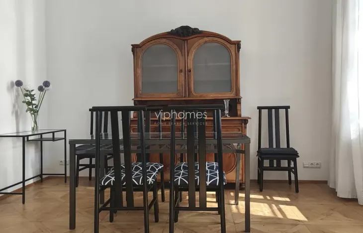 Pronájem bytu 2+1, Praha - Malá Strana, Sněmovní, 85 m2