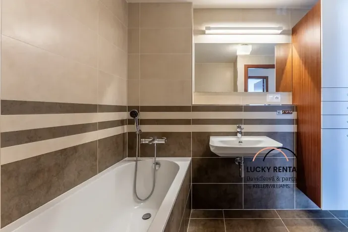 Pronájem bytu 3+kk, Praha - Žižkov, Olgy Havlové, 76 m2