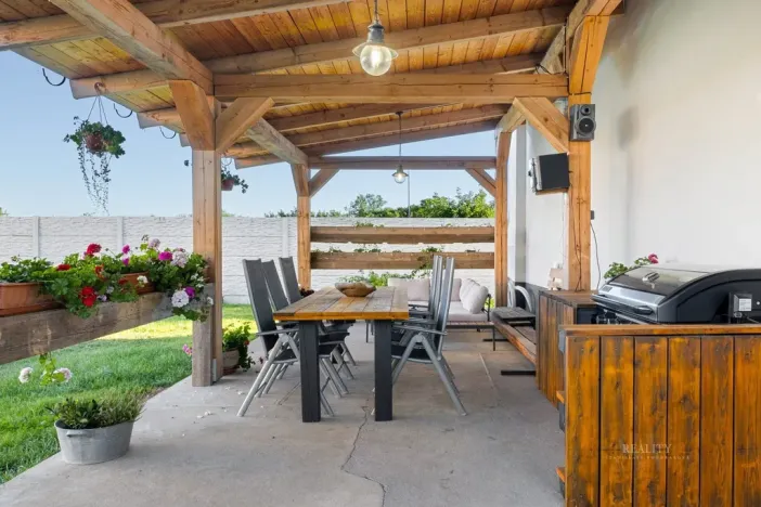 Prodej rodinného domu, Mělnické Vtelno - Radouň, Mělnická, 221 m2