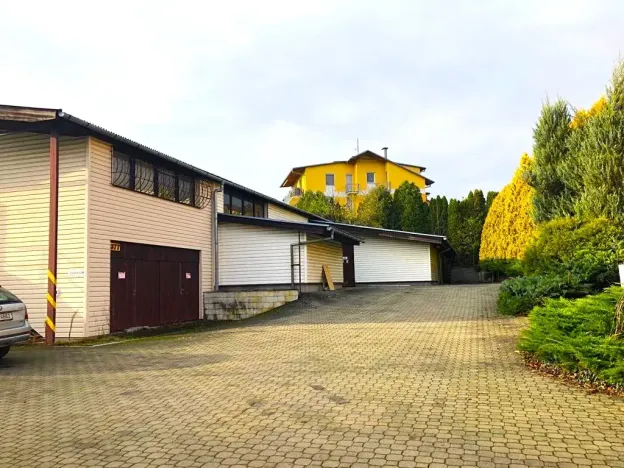 Prodej výrobních prostor, Fryšták, 650 m2
