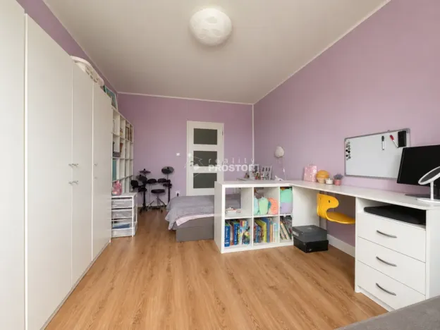 Prodej bytu 3+1, Kladno - Kročehlavy, Anglická, 71 m2