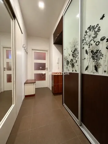 Prodej bytu 3+1, Kladno - Kročehlavy, Anglická, 71 m2