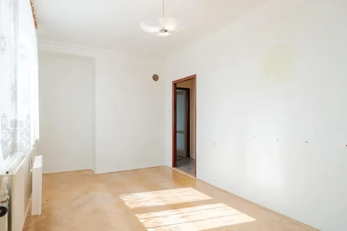Prodej bytu 2+1, Nové Hrady, 75 m2