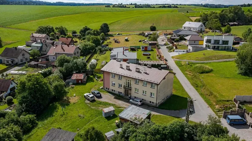 Prodej bytu 2+1, Nové Hrady, 75 m2