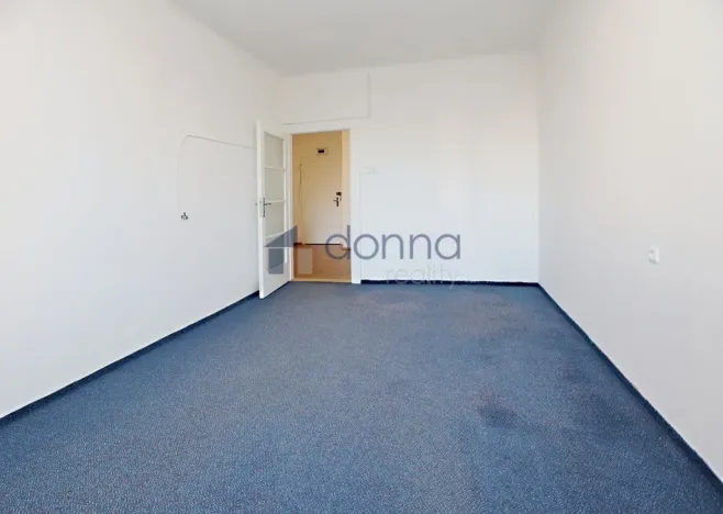 Pronájem bytu 2+kk, Praha, Jankovcova, 51 m2