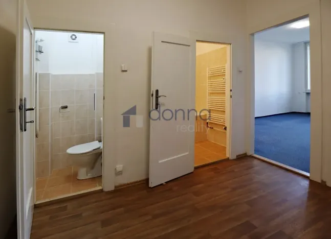 Pronájem bytu 2+kk, Praha, Jankovcova, 51 m2