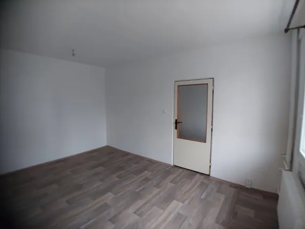 Pronájem bytu 1+1, Tábor, Buzulucká, 34 m2