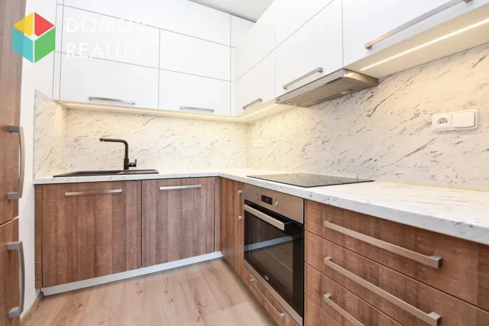 Pronájem bytu 2+kk, Beroun - Beroun-Město, Okružní, 40 m2