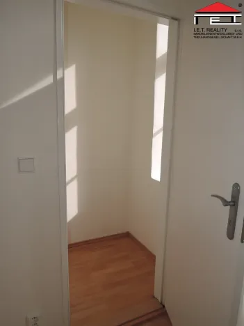 Pronájem bytu 1+1, Praha - Nusle, Křesomyslova, 42 m2