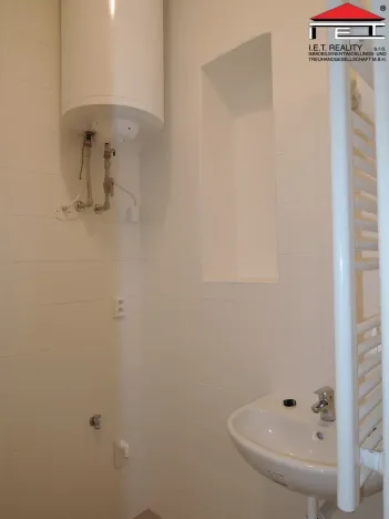 Pronájem bytu 1+1, Praha - Nusle, Křesomyslova, 42 m2