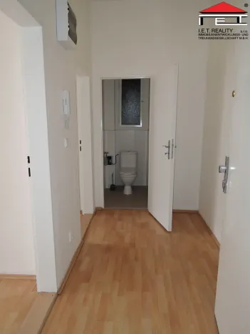 Pronájem bytu 1+1, Praha - Nusle, Křesomyslova, 42 m2