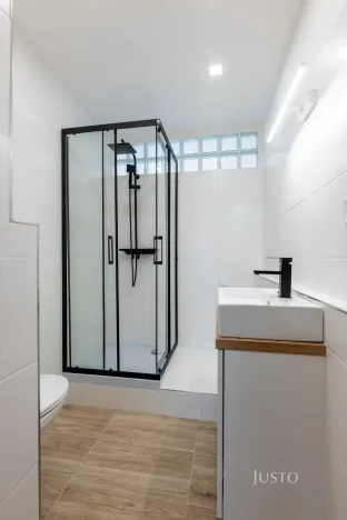 Pronájem bytu 2+1, Zlín, L. Váchy, 54 m2