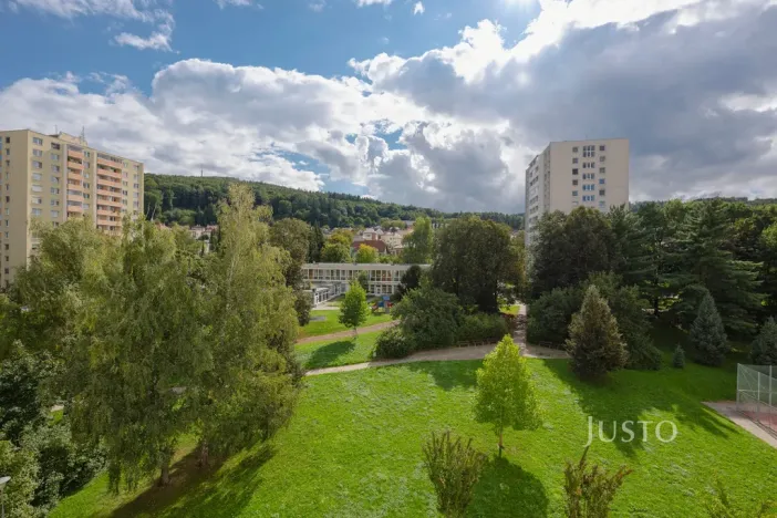 Pronájem bytu 2+1, Zlín, L. Váchy, 54 m2