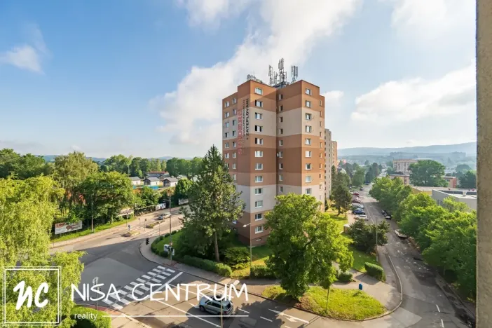 Pronájem bytu 1+kk, Liberec, Polní, 27 m2
