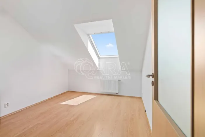 Pronájem bytu 3+kk, Praha - Zbraslav, Elišky Přemyslovny, 67 m2