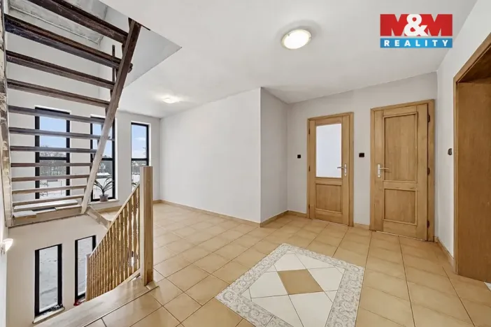 Prodej rodinného domu, Cerekvice nad Loučnou, 302 m2