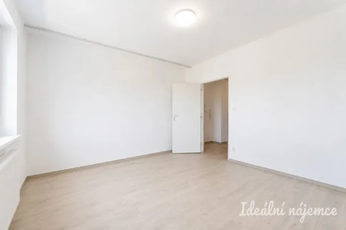 Pronájem bytu 2+kk, Brno, Táborského nábřeží, 56 m2
