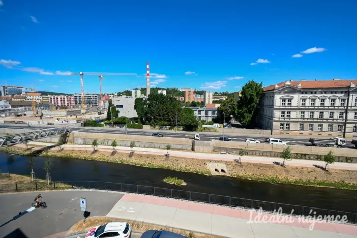 Pronájem bytu 2+kk, Brno, Táborského nábřeží, 56 m2