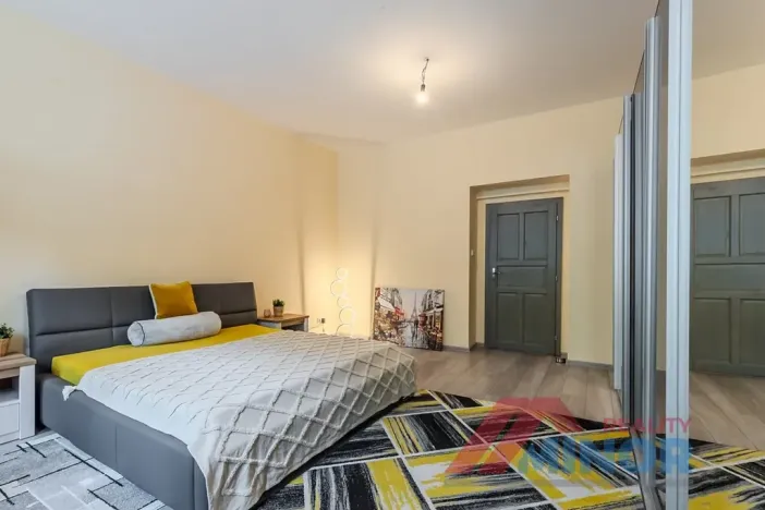 Prodej bytu 3+1, Slaný, Ouvalova, 98 m2