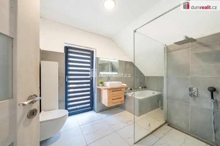 Prodej rodinného domu, Záluží, 159 m2