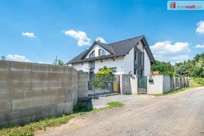 Prodej rodinného domu, Záluží, 159 m2