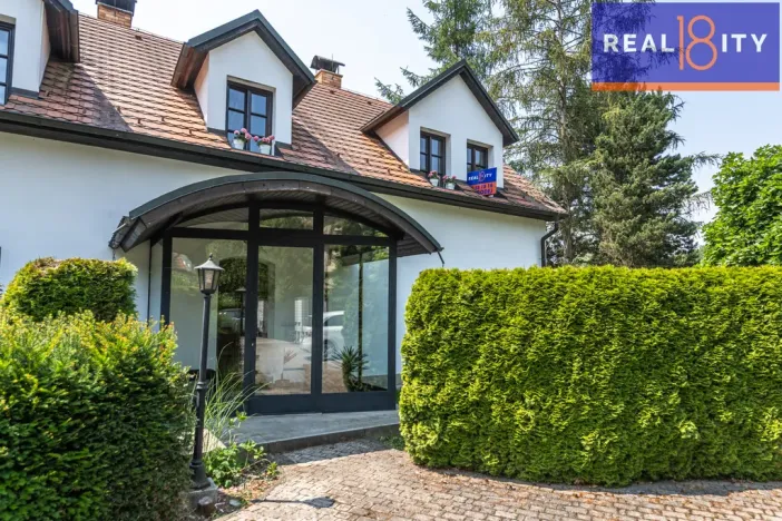 Prodej rodinného domu, Průhonice, Hlavní, 164 m2