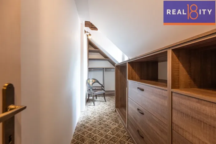 Prodej rodinného domu, Průhonice, Hlavní, 164 m2