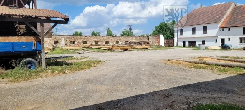 Pronájem výrobních prostor, Kocelovice, 4100 m2