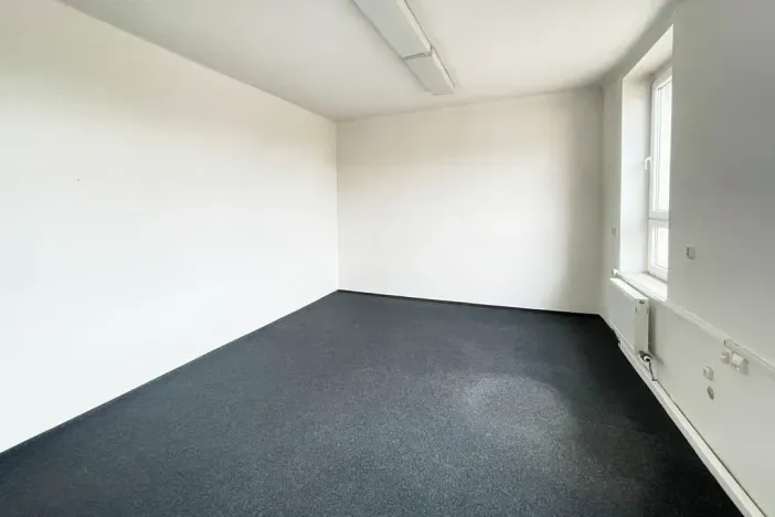 Pronájem kanceláře, Plzeň, Železniční, 58 m2