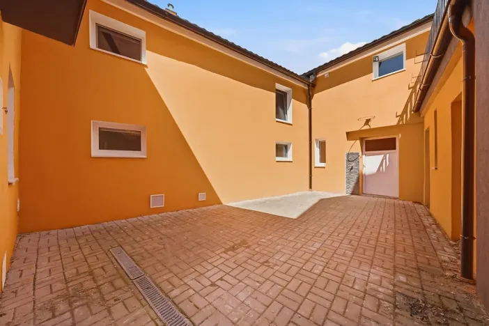 Prodej rodinného domu, Čelechovice na Hané - Studenec, 350 m2