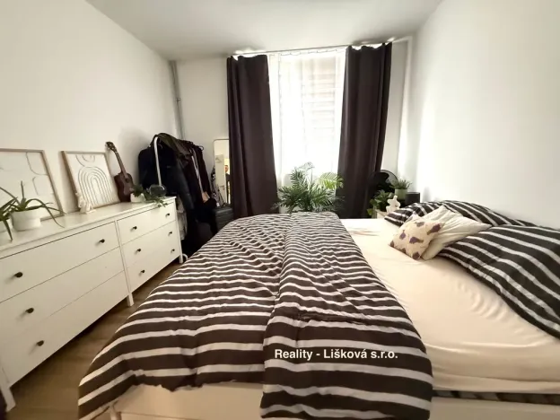 Pronájem bytu 2+kk, Ústí nad Labem - Ústí nad Labem-centrum, Velká Hradební, 52 m2