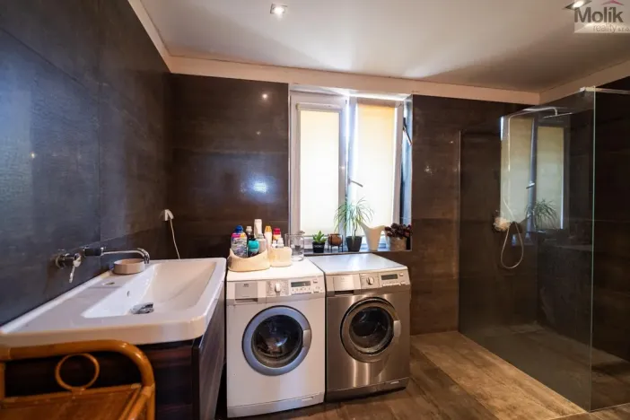 Prodej rodinného domu, Hýskov, Na Viničkách, 308 m2
