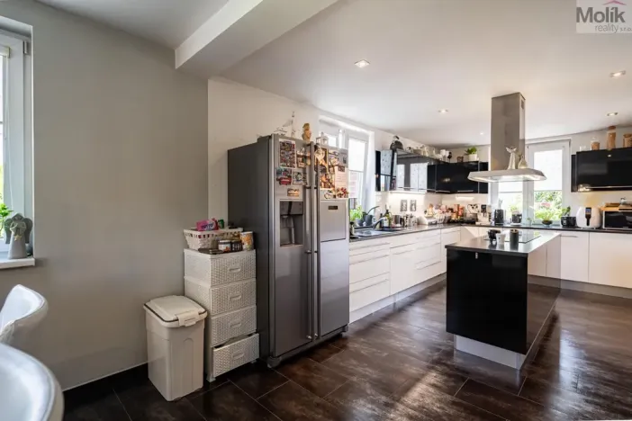 Prodej rodinného domu, Hýskov, Na Viničkách, 308 m2
