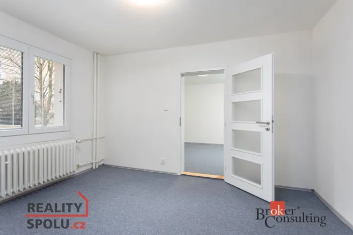 Prodej bytu 2+1, Plzeň - Doubravka, Smrková, 56 m2