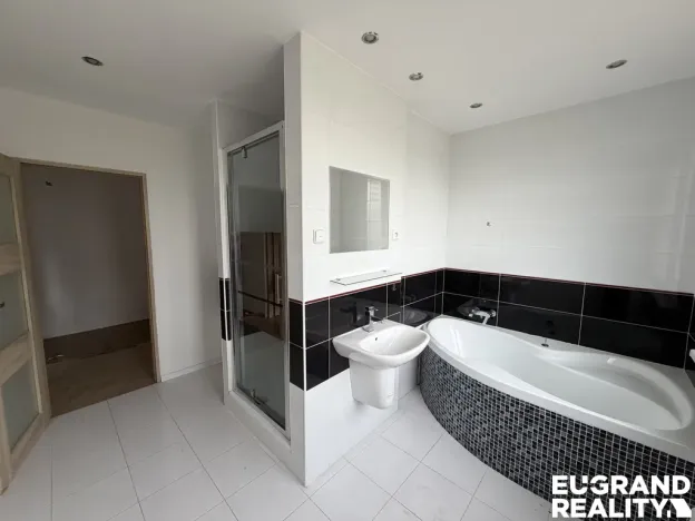 Prodej bytu 3+kk, Varnsdorf, Karlova, 66 m2