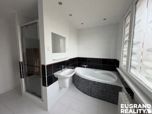 Prodej bytu 3+kk, Varnsdorf, Karlova, 66 m2