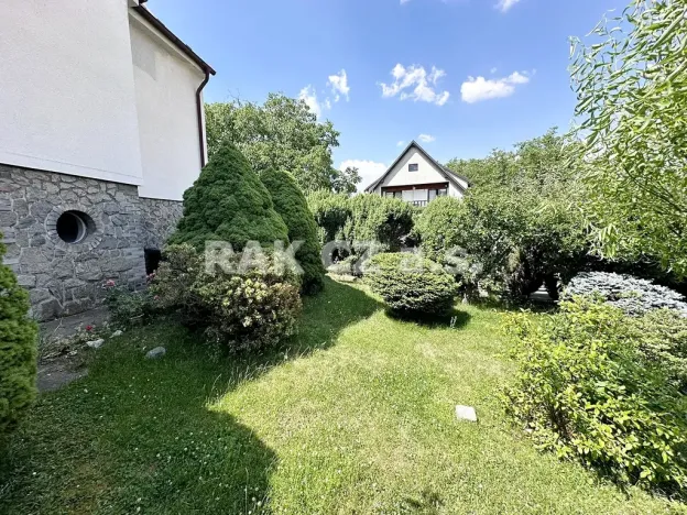 Prodej rodinného domu, Mníšek pod Brdy, Dobříšská, 195 m2