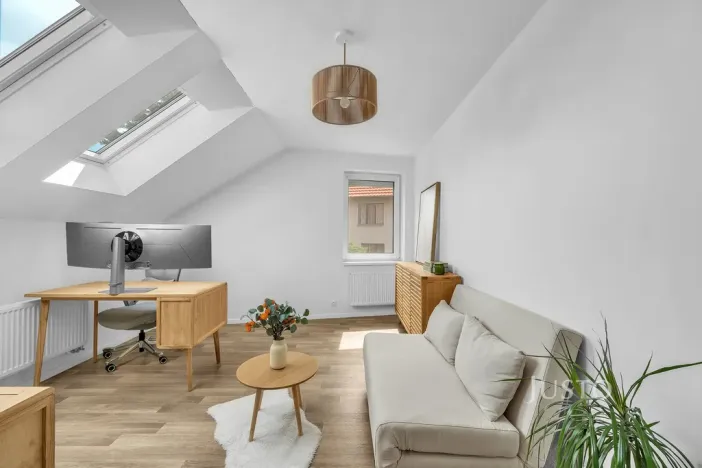 Prodej bytu 4+kk, Býkev, 128 m2