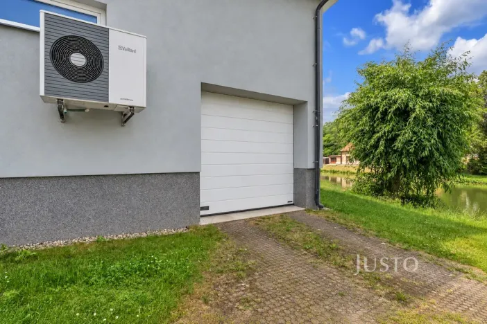 Prodej bytu 4+kk, Býkev, 128 m2