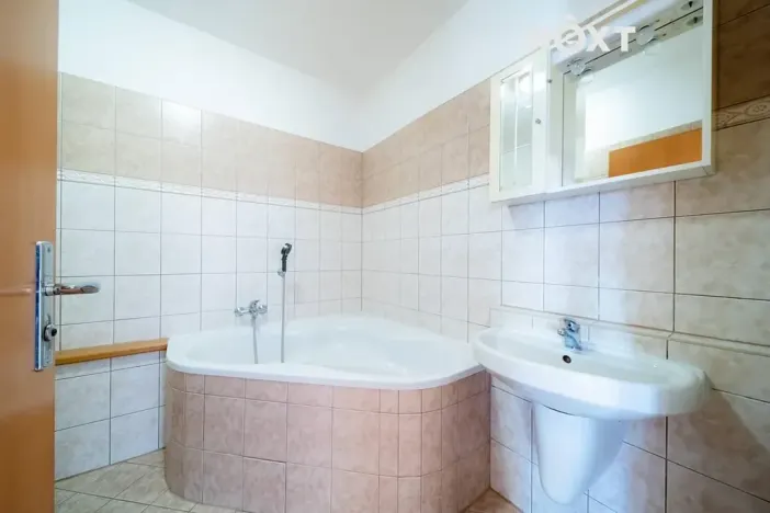 Pronájem bytu 1+1, Vsetín, Jiráskova, 45 m2
