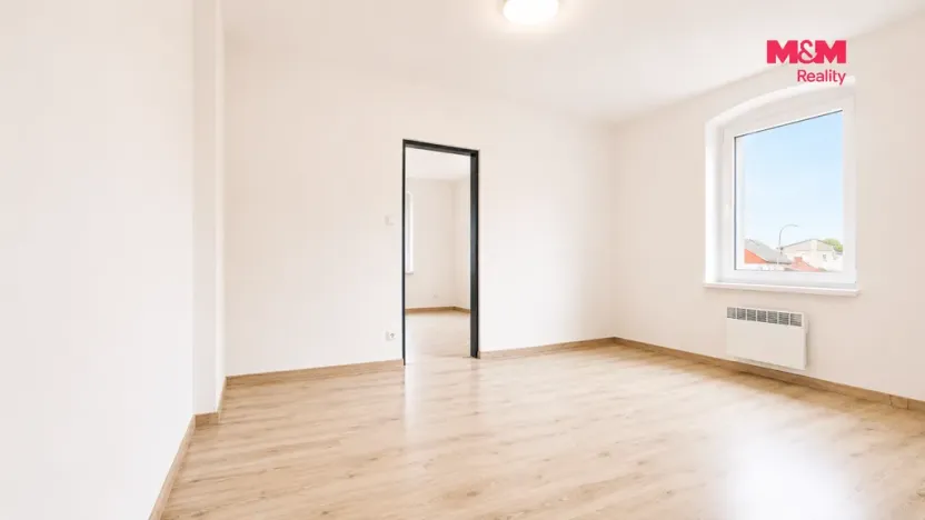 Pronájem bytu 2+kk, Karlovy Vary, Plzeňská, 44 m2