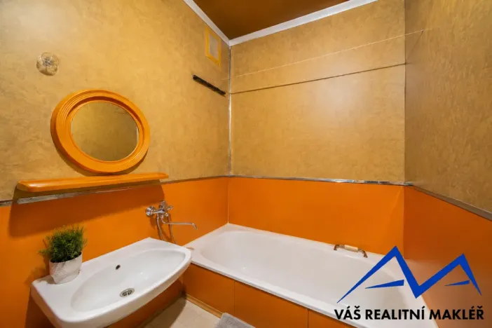 Prodej bytu 2+1, Karviná, tř. Osvobození, 56 m2