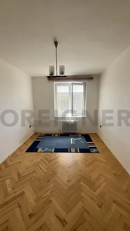 Pronájem bytu 2+1, Pardubice, Benešovo náměstí, 52 m2