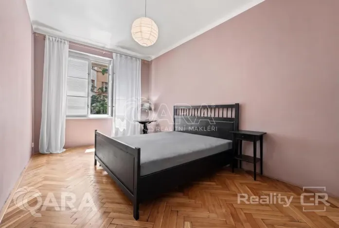 Pronájem bytu 2+1, Praha - Žižkov, Roháčova, 75 m2