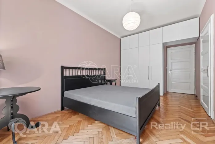 Pronájem bytu 2+1, Praha - Žižkov, Roháčova, 75 m2